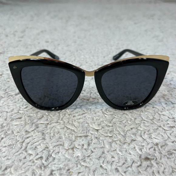 Prive' Revaux The Juliet Polarized Anti Blue Light Sunglasses - Picture 2 of 12